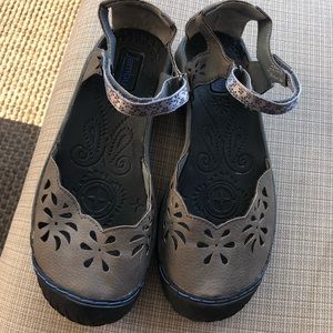 Jambu Ocean Mary Jane 8M